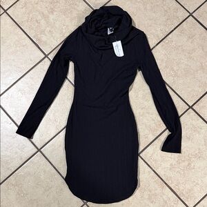 Windsor Black Long Sleeve Dress